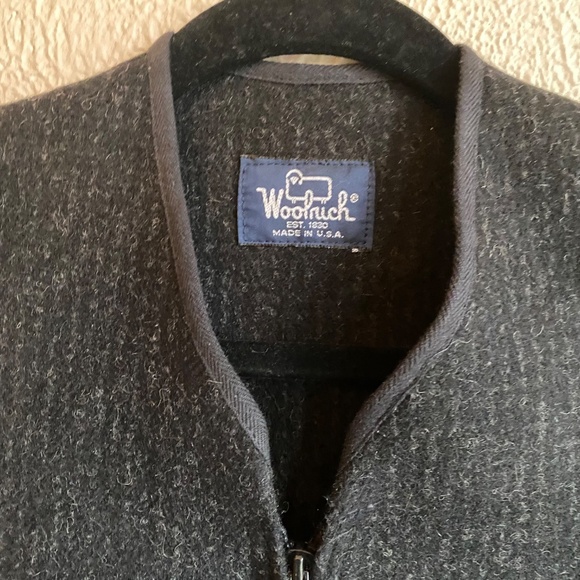 Mens Woolrich charcoal chalk stripe wool vest with zip front and pockets Sz S - Picture 2 of 13